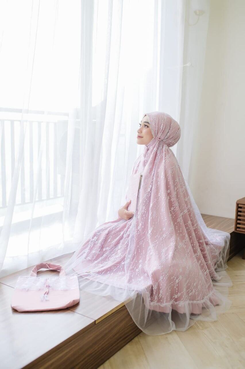 Mukena Rusia Dusty White