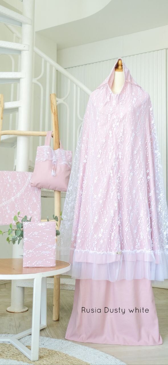 Mukena Rusia Dusty White